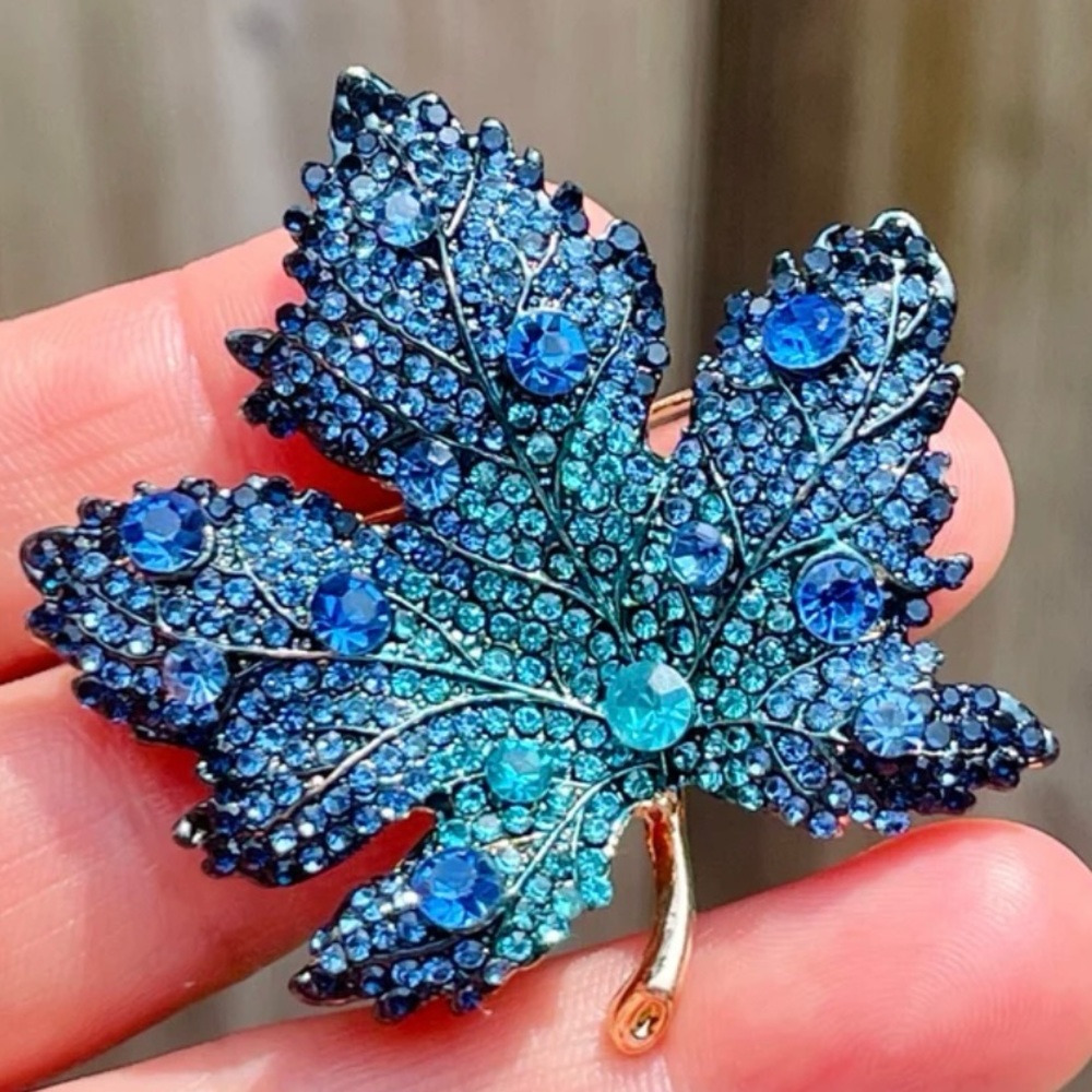Blue Maple Leaf Brooch Maple Leaf Rhinestone Pin Harvest Brooch Pendant